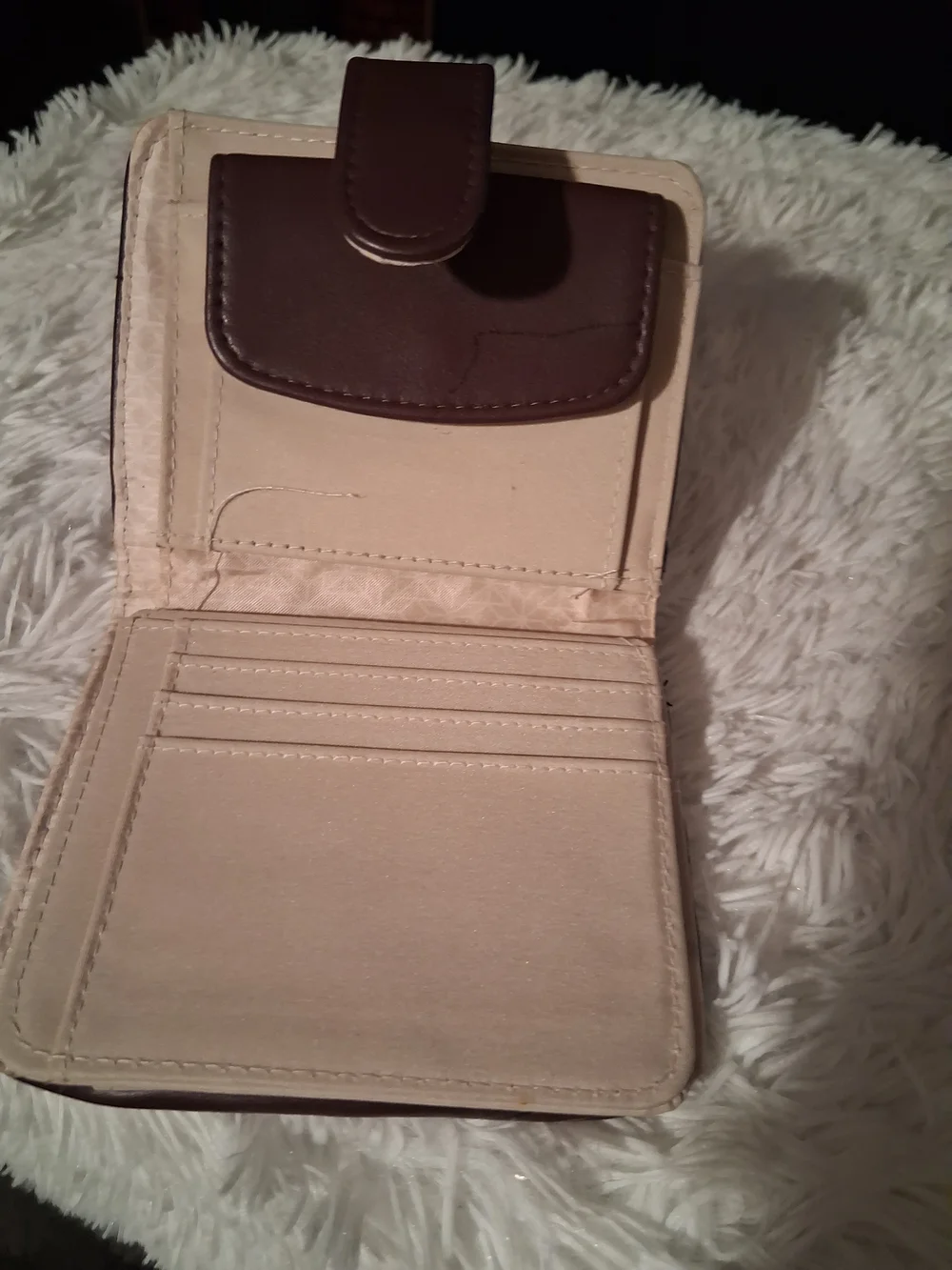 Woven Leather Compact Wallet - WINE Color Callout Lil  Peeling  In Corner